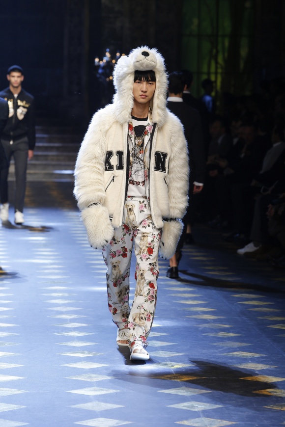 DOLCE&GABBANA / ドルチェ&ガッバーナ | Fashion | Collection | Pen